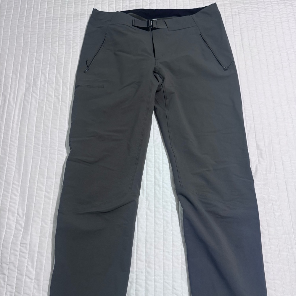 Arc'teryx Men's Dark Gray Gamma Pant